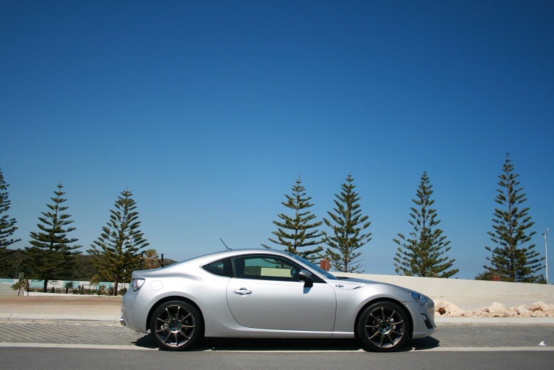 86sideon.jpg