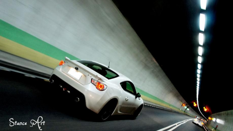跟著開GT3的朋友在石碇隧道