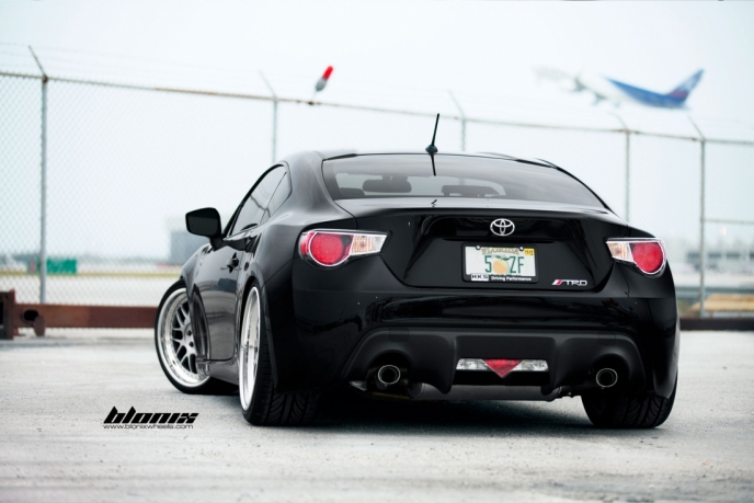 815__688xfloat=center_scion-frs-blonix-m8-forged-wheels_8.jpg