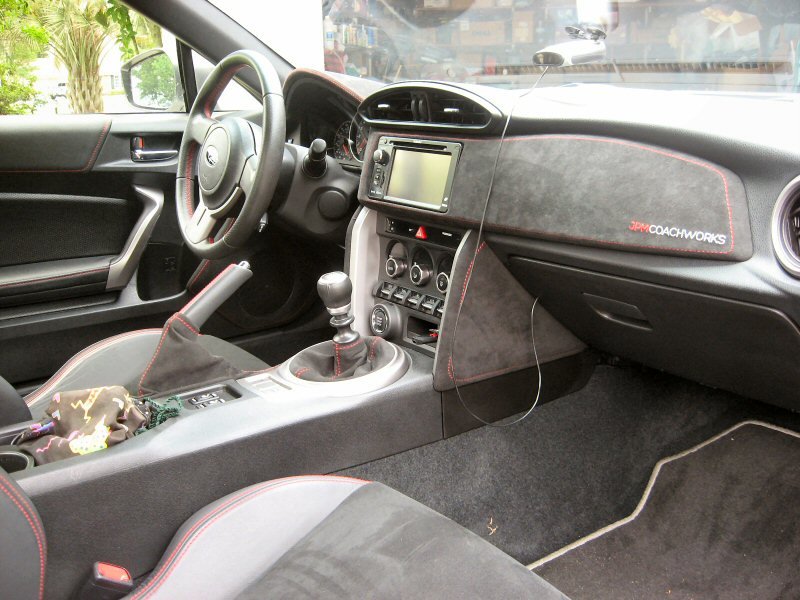 brzinterior05.jpg