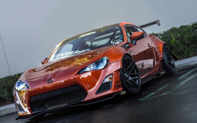 toyota-scion-gt86_tn2.jpg