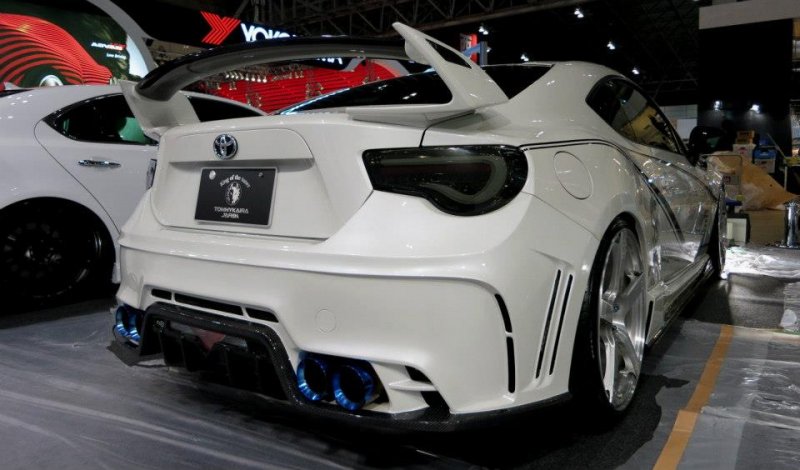 Scion_FRS_Tommy_Kaira_Body_Kit_7.jpg