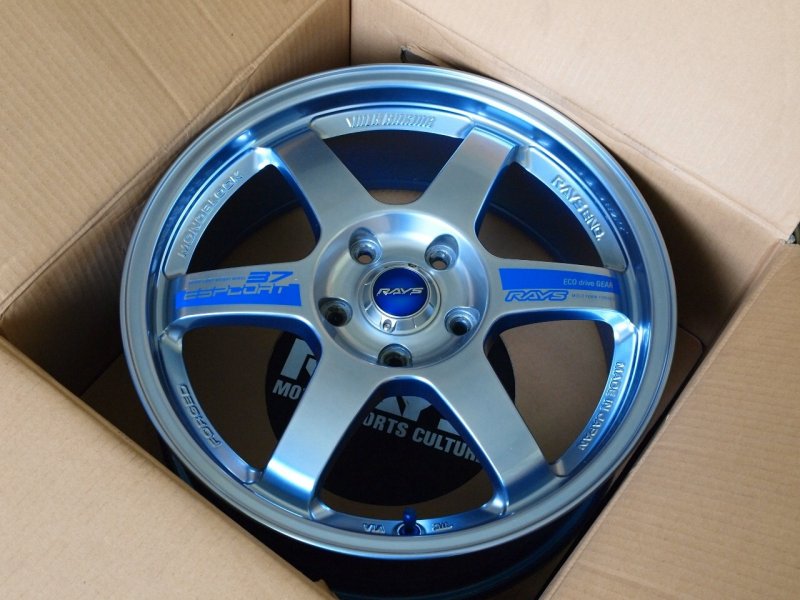 「售」RAYS TE37 ESPCPOT 17"（PCD114.3）