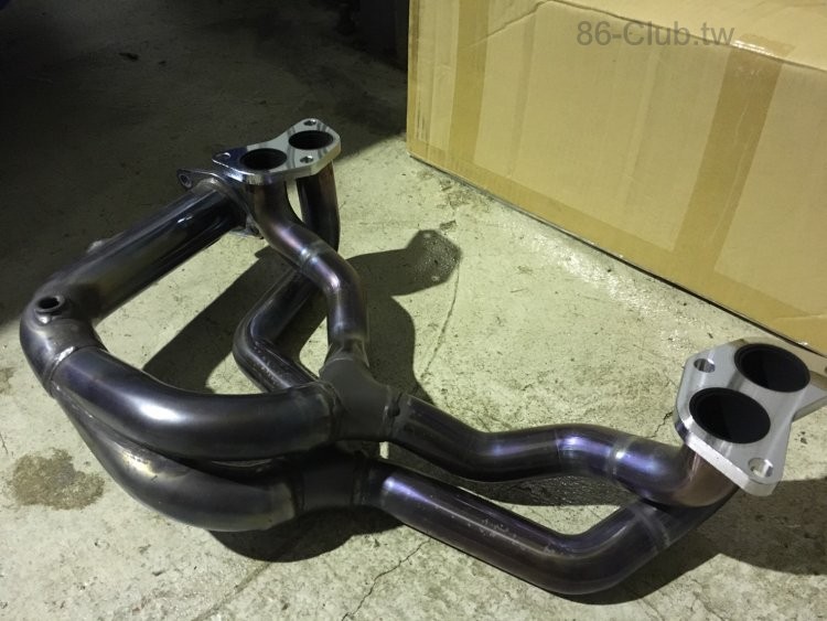 HKS ManifoldYqBFront Pipe