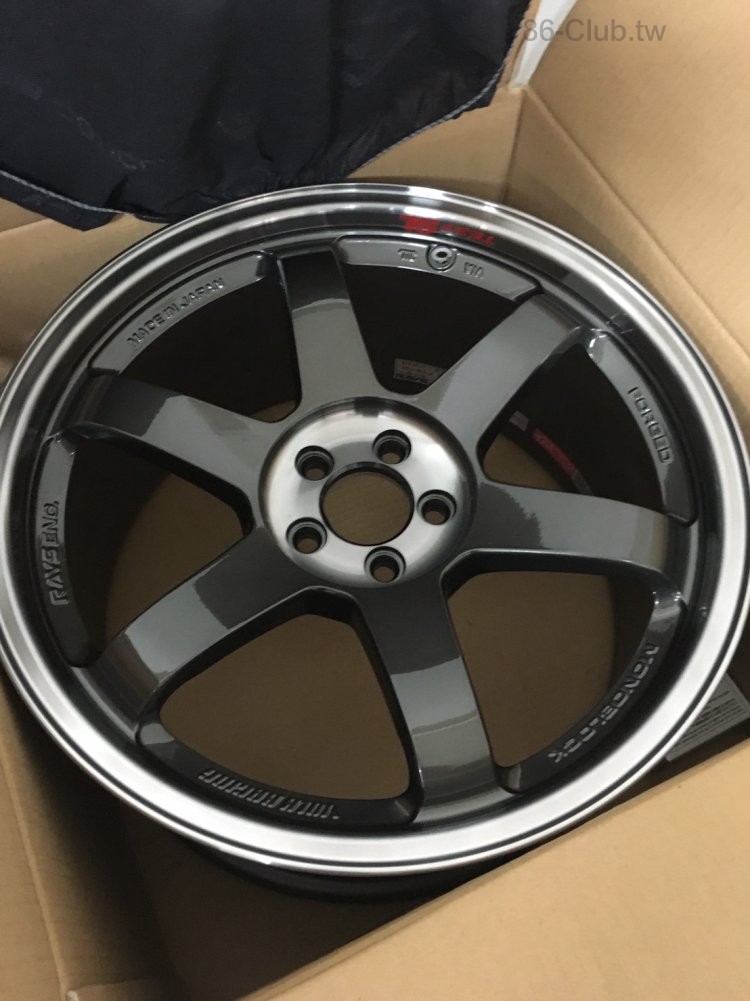 Rays TE37 SL 18x9.5J 5100