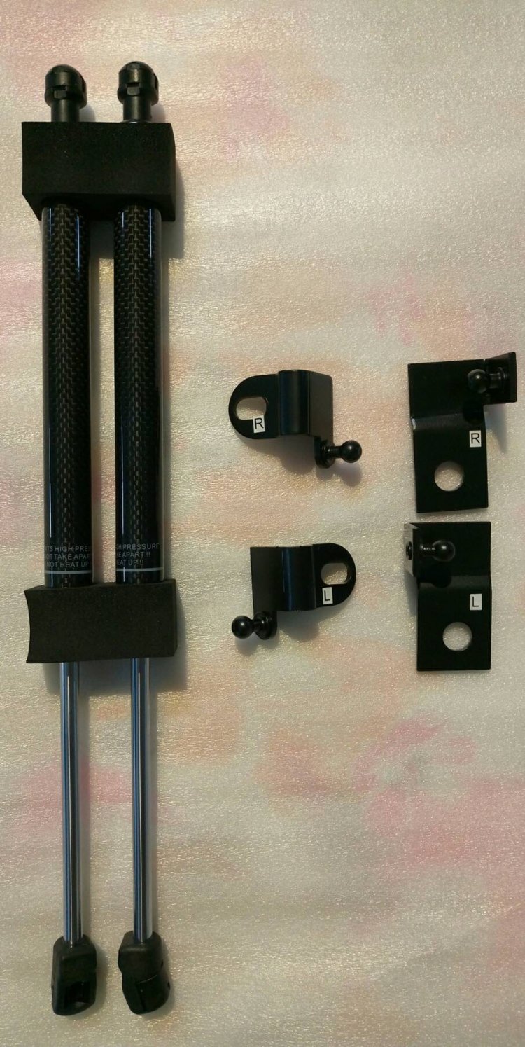 BRZ 86碳纖維引擎蓋支撐桿